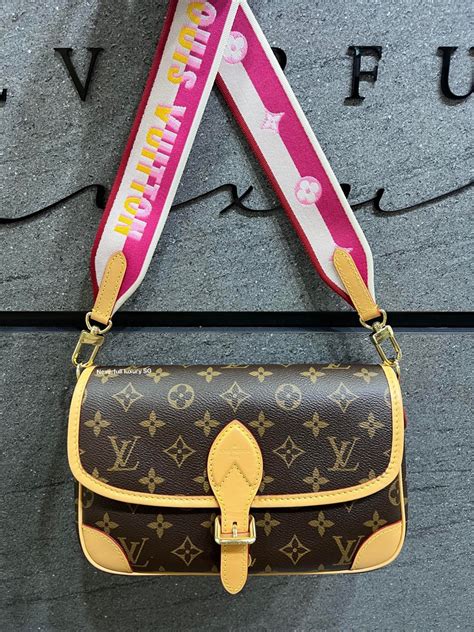 louis vuitton diane monogram strap.